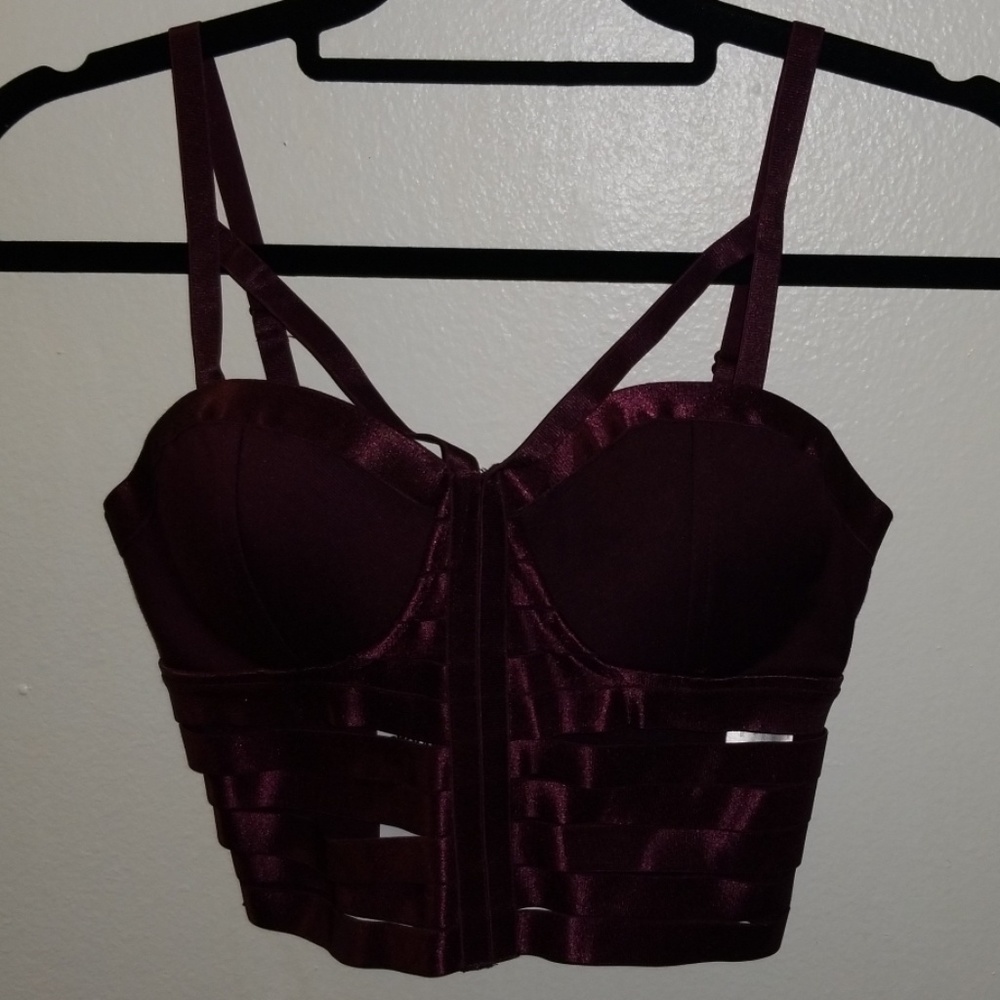 Top - Picture 2 of 5